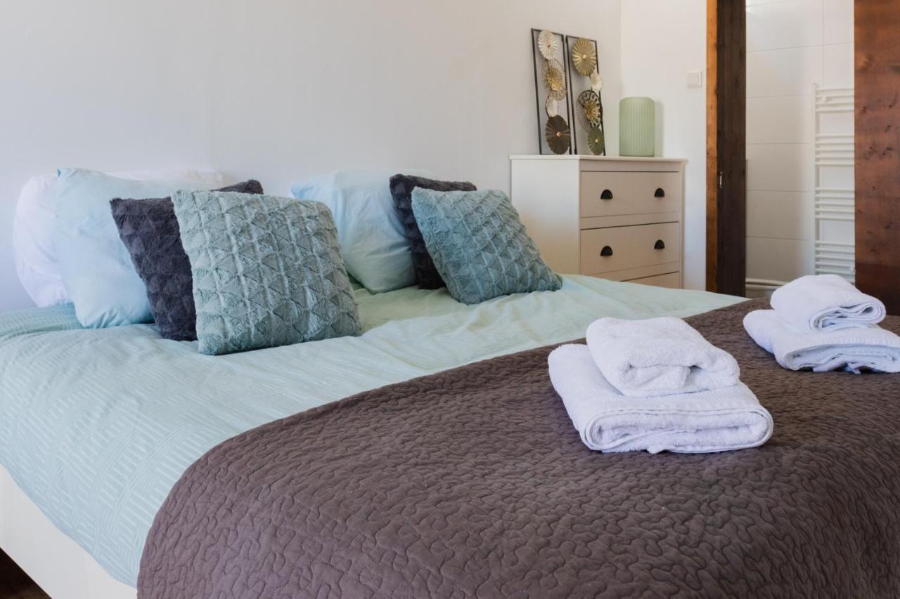 Bed And Breakfast Het Bureau Texel De Koog  Bagian luar foto