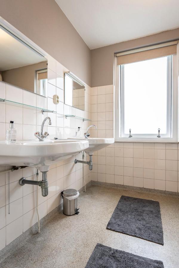 Bed And Breakfast Het Bureau Texel De Koog  Bagian luar foto