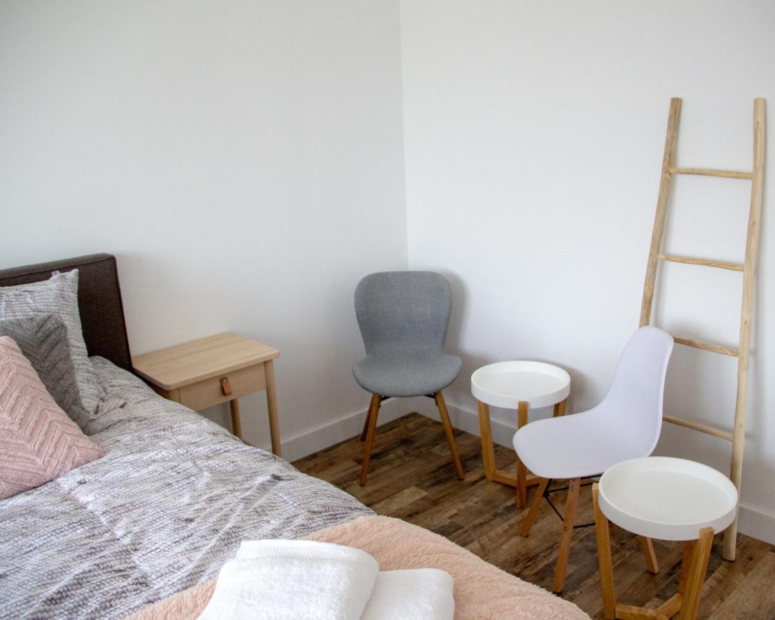 Bed And Breakfast Het Bureau Texel De Koog  Bagian luar foto